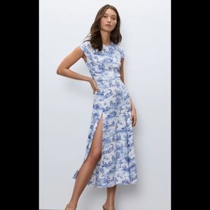 Aritzia Babaton Hamptons Dress NWT